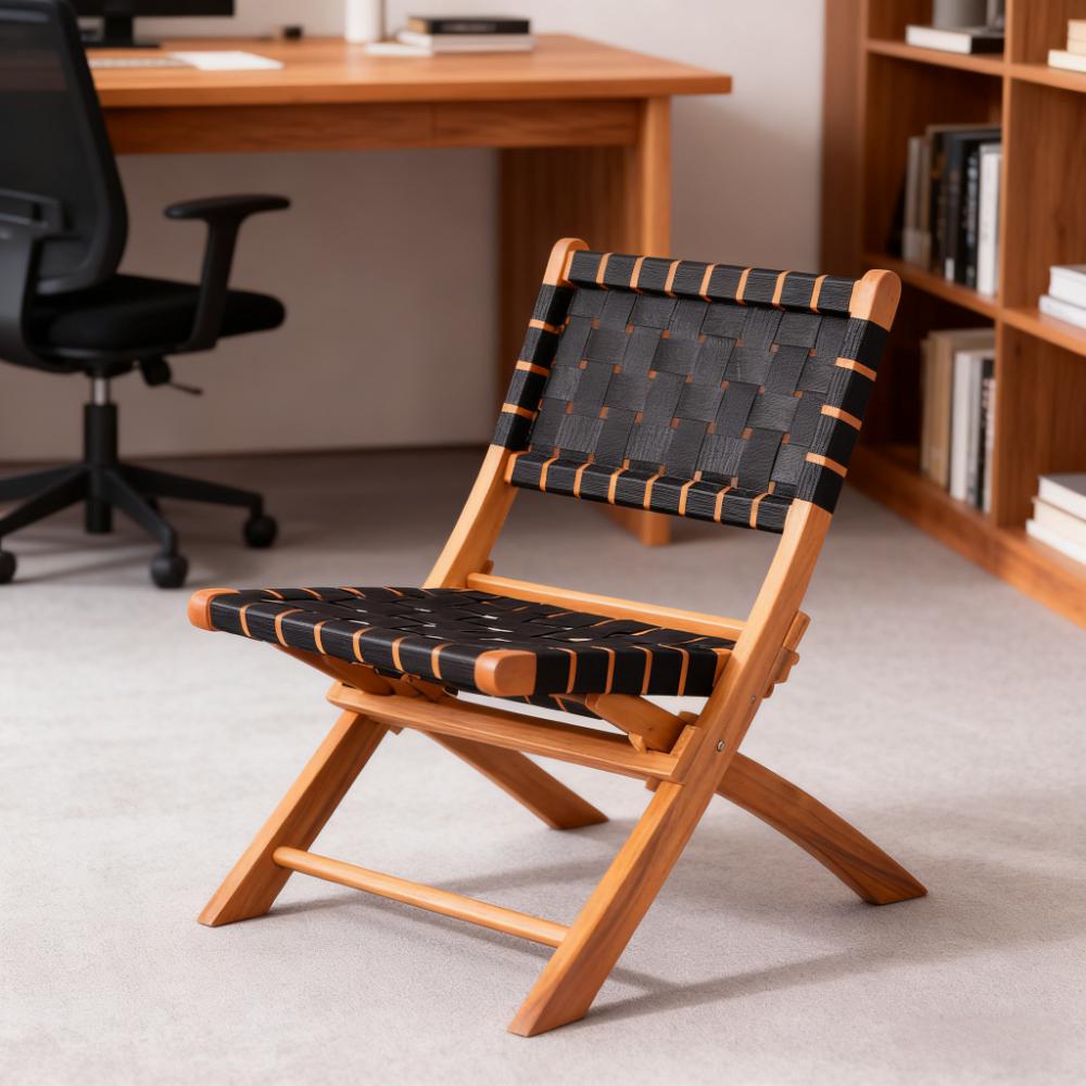 Foldable Woven Outdoor/Indoor Lounge Chair